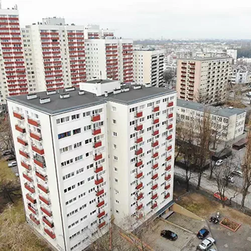 Blok mieszkalny Spółdzielnia Mieszkaniowa Warszawa, Praga Południe Udrażnianie i renowacja instalacji kanalizacyjnej.