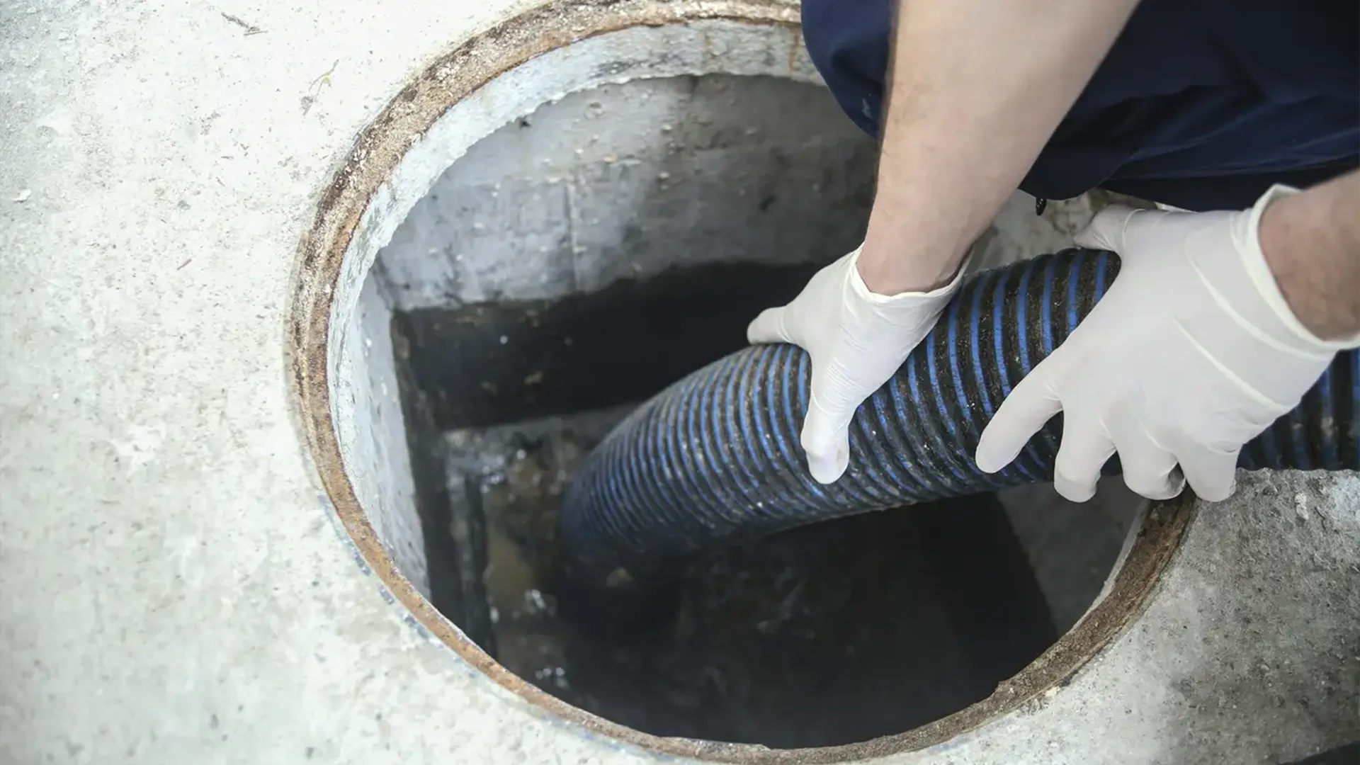 Kiedy i jak często należy czyścić rury kanalizacyjne?